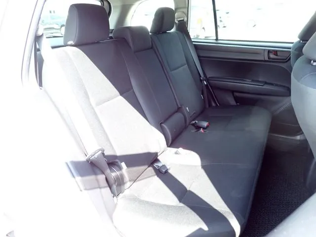 カローラフィールダー（トヨタ）の車両写真