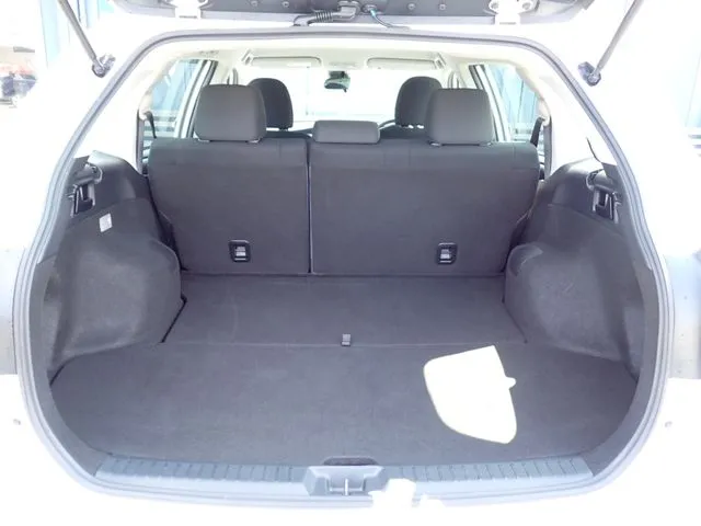 カローラフィールダー（トヨタ）の車両写真