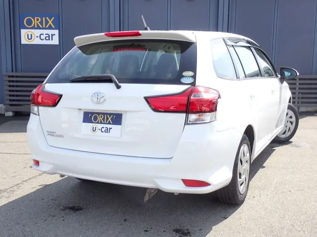 カローラフィールダー（トヨタ）の車両写真