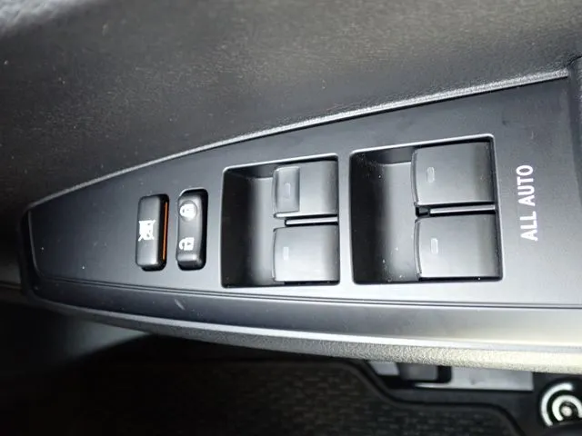 カローラフィールダー（トヨタ）の車両写真