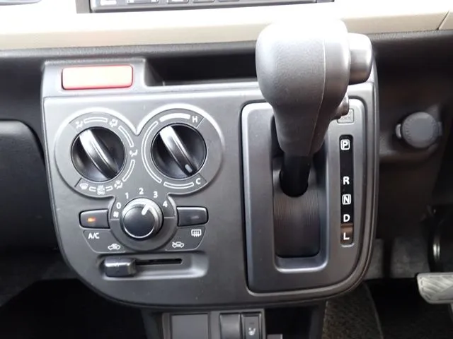 キャロル（マツダ）の車両写真