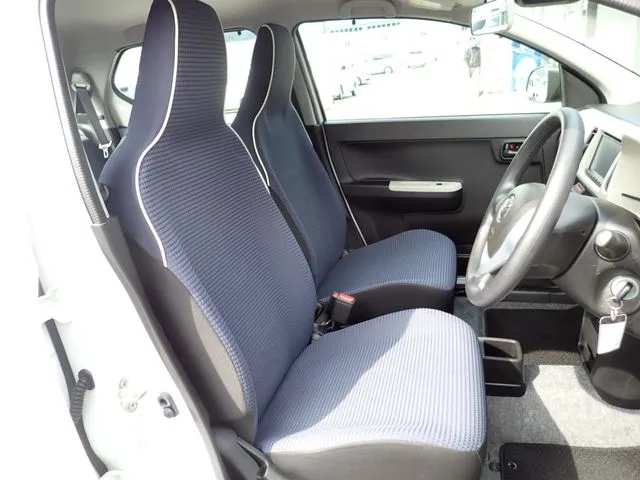 キャロル（マツダ）の車両写真