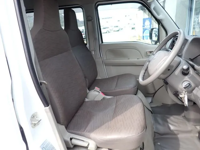 スズキ　エブリイバン