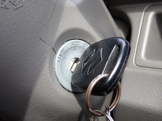 スズキ　エブリイバン