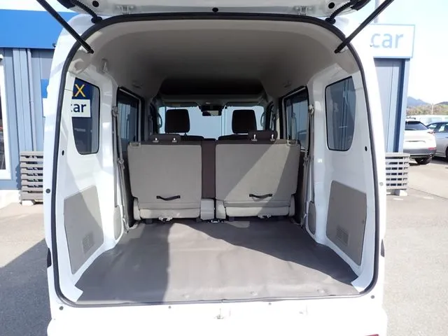 ミニキャブバン（ミツビシ）の車両写真