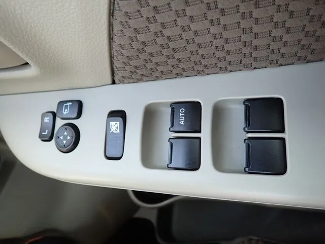 ミニキャブバン（ミツビシ）の車両写真