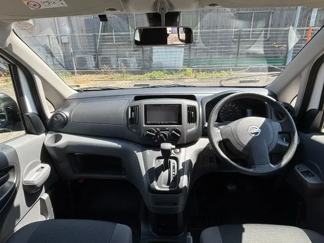 NV200バネットバン(ニッサン)の車両写真
