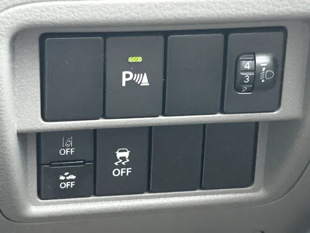 エブリイバン（スズキ）の車両写真