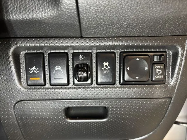 ニッサン NV150 AD 2WD