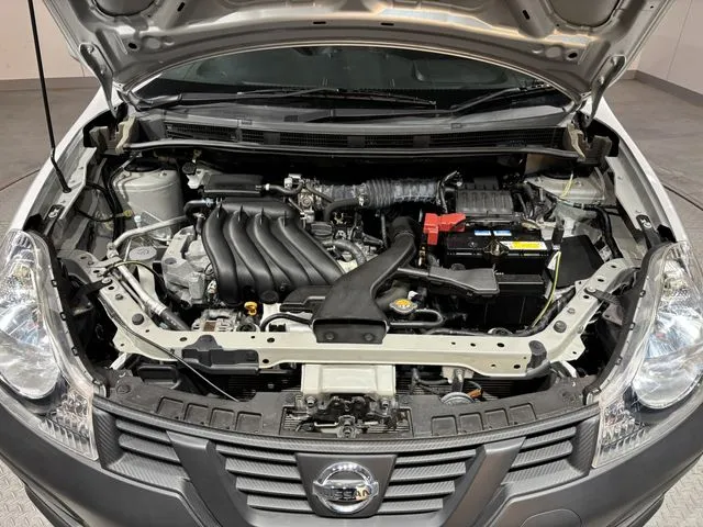 ニッサン NV150 AD 2WD