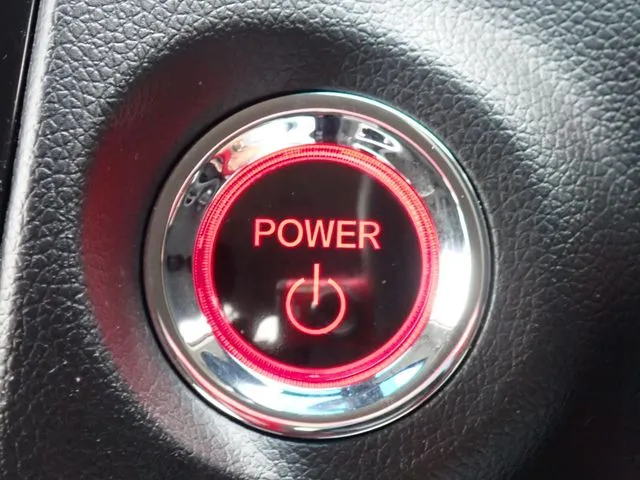 シャトル　ハイブリッド（ホンダ）の車両写真