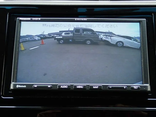 シャトル　ハイブリッド（ホンダ）の車両写真