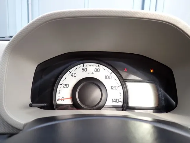 アルト(スズキ)の車両写真