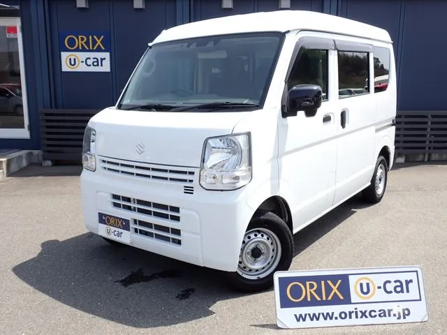 エブリイバン（スズキ）の車両写真