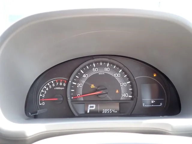 エブリイバン（スズキ）の車両写真