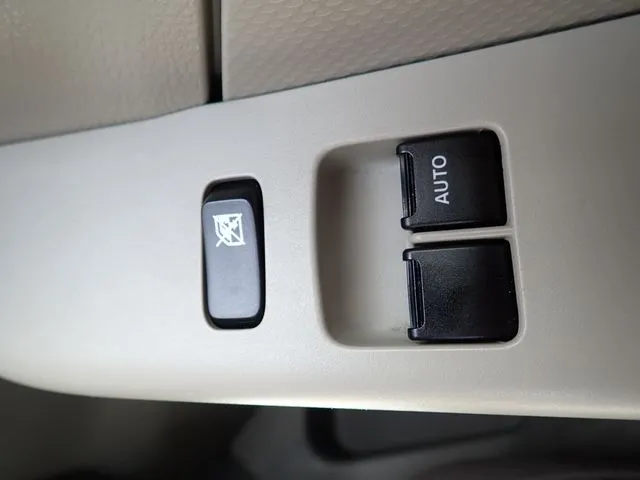 エブリイバン（スズキ）の車両写真