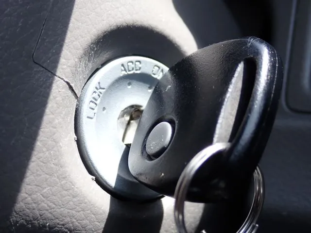 エブリイバン（スズキ）の車両写真