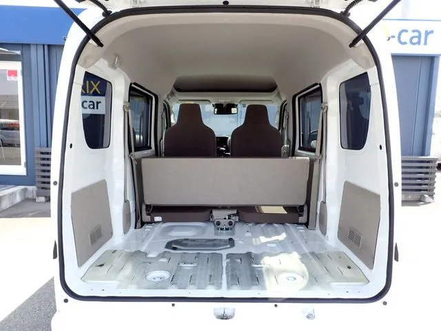 エブリイバン(スズキ)の車両写真