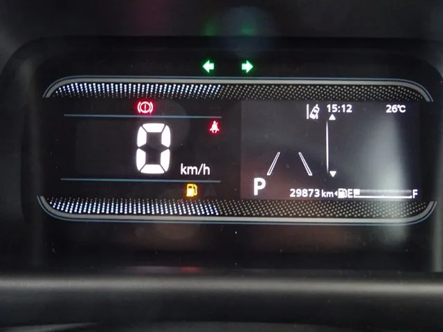 スペーシア（スズキ）の車両写真