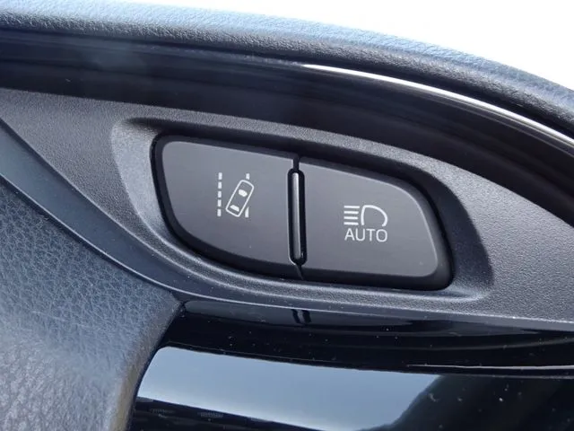 ヴィッツ　ハイブリッド（トヨタ）の車両写真