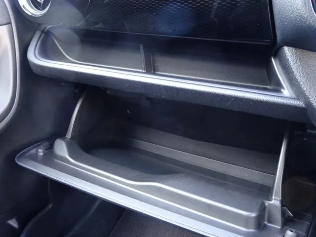 ヴィッツ　ハイブリッド（トヨタ）の車両写真