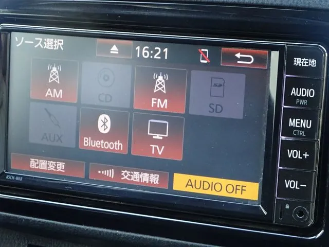 ヴィッツ　ハイブリッド（トヨタ）の車両写真