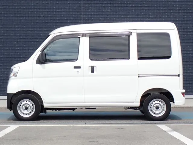 ダイハツ ハイゼットカーゴ