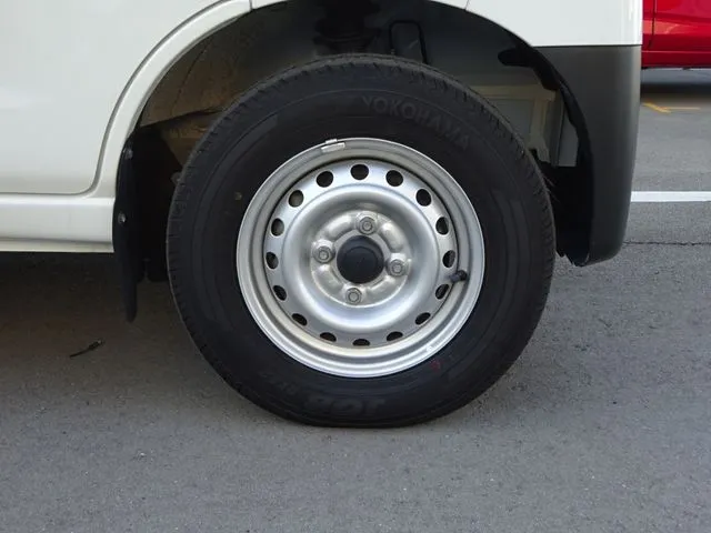ダイハツ ハイゼットカーゴ