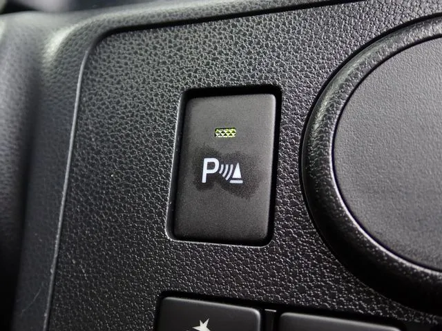 ミラ　イース（ダイハツ）の車両写真