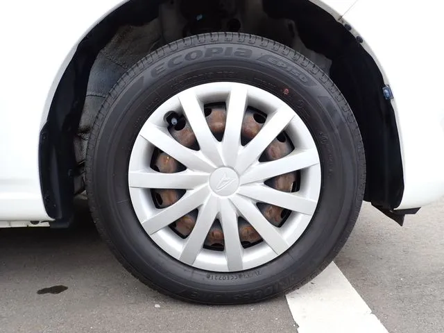 ミラ　イース（ダイハツ）の車両写真