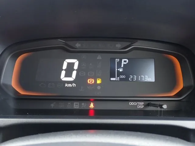 ミラ　イース（ダイハツ）の車両写真