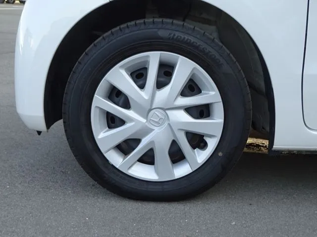 N BOX(ホンダ)の車両写真
