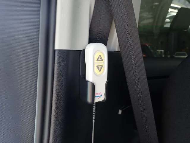ヴォクシー(トヨタ)の車両写真