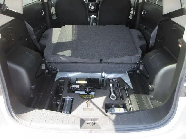 ニッサン ノート