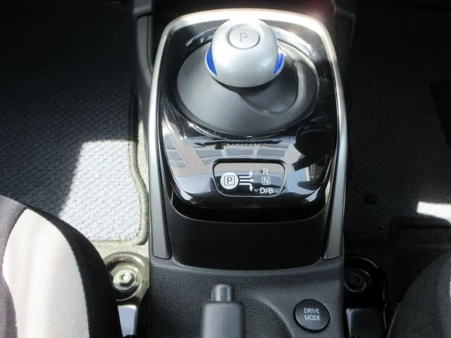 ニッサン ノート