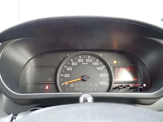 ブーン（ダイハツ）の車両写真