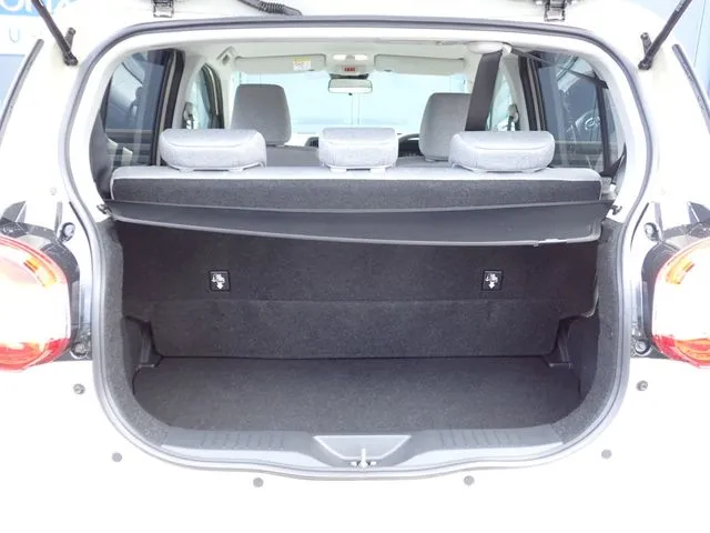 ブーン（ダイハツ）の車両写真