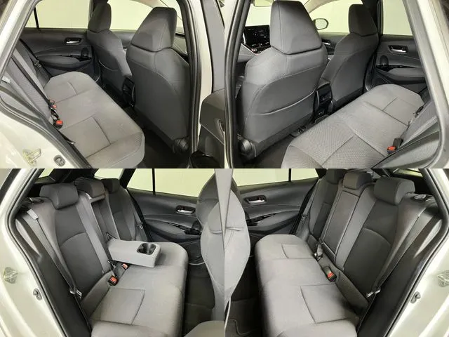 カローラ　ツーリング　ハイブリッド（トヨタ）の車両写真