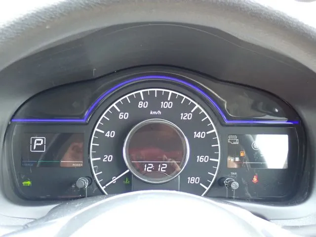 ノート(ニッサン)の車両写真