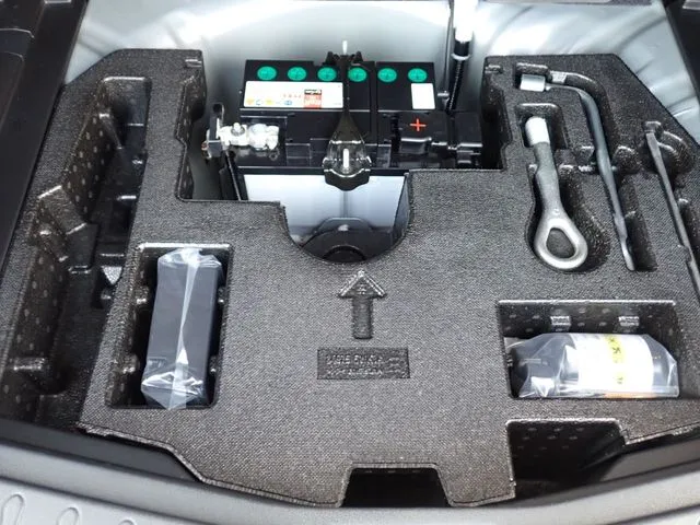 ノート(ニッサン)の車両写真