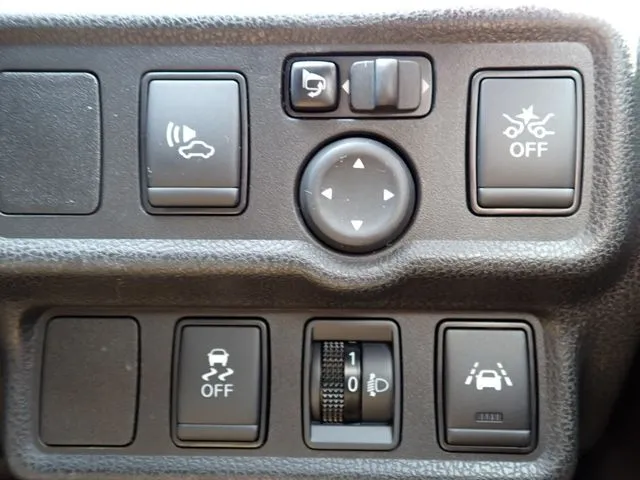 ノート(ニッサン)の車両写真