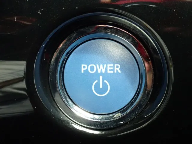 プリウス（トヨタ）の車両写真