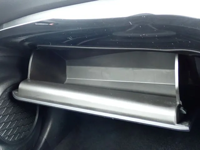 プリウス（トヨタ）の車両写真