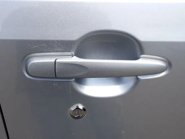 ムーヴ(ダイハツ)の車両写真