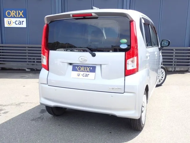 ムーヴ(ダイハツ)の車両写真