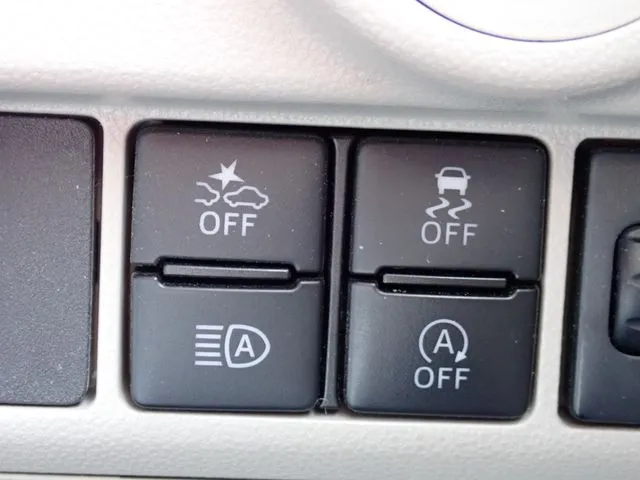 ムーヴ(ダイハツ)の車両写真