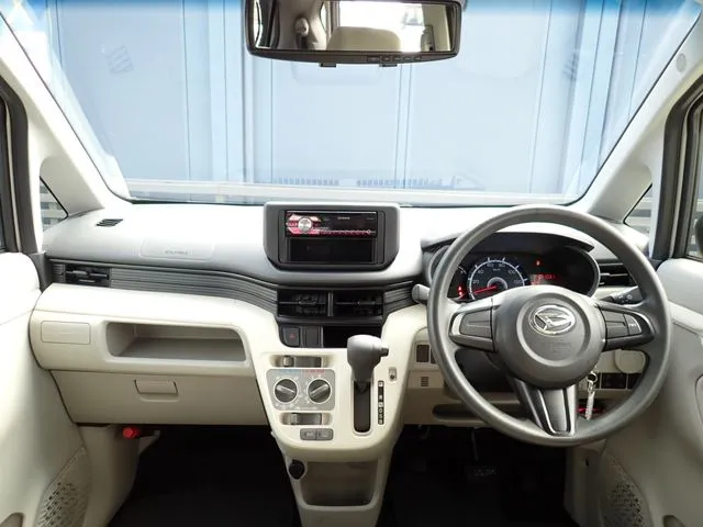 ムーヴ（ダイハツ）の車両写真