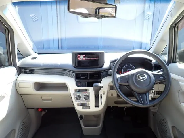 ムーヴ（ダイハツ）の車両写真