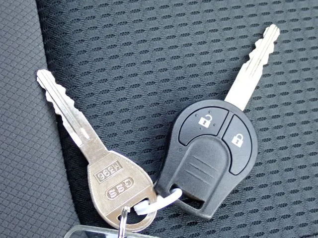 ＮＶ２００バネットバン（ニッサン）の車両写真