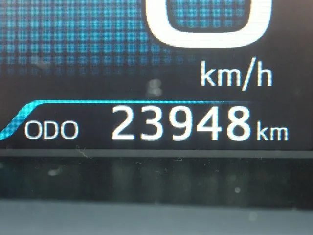 プリウス（トヨタ）の車両写真